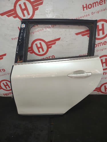 Puerta Trasera Izquierda Peugeot 2008 2016 - 4530670