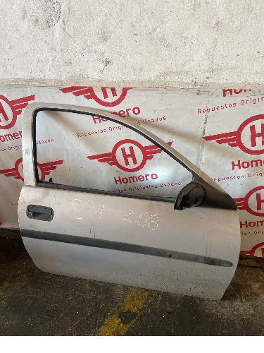 Puerta Delantera Derecha Chevrolet Corsa 1999 - 5688450