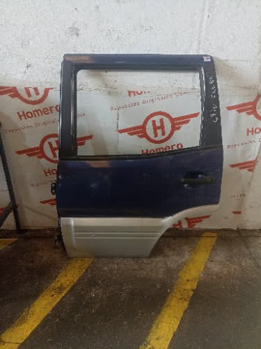 Puerta Trasera Izquierda Nissan Terrano 1999 - 6447369
