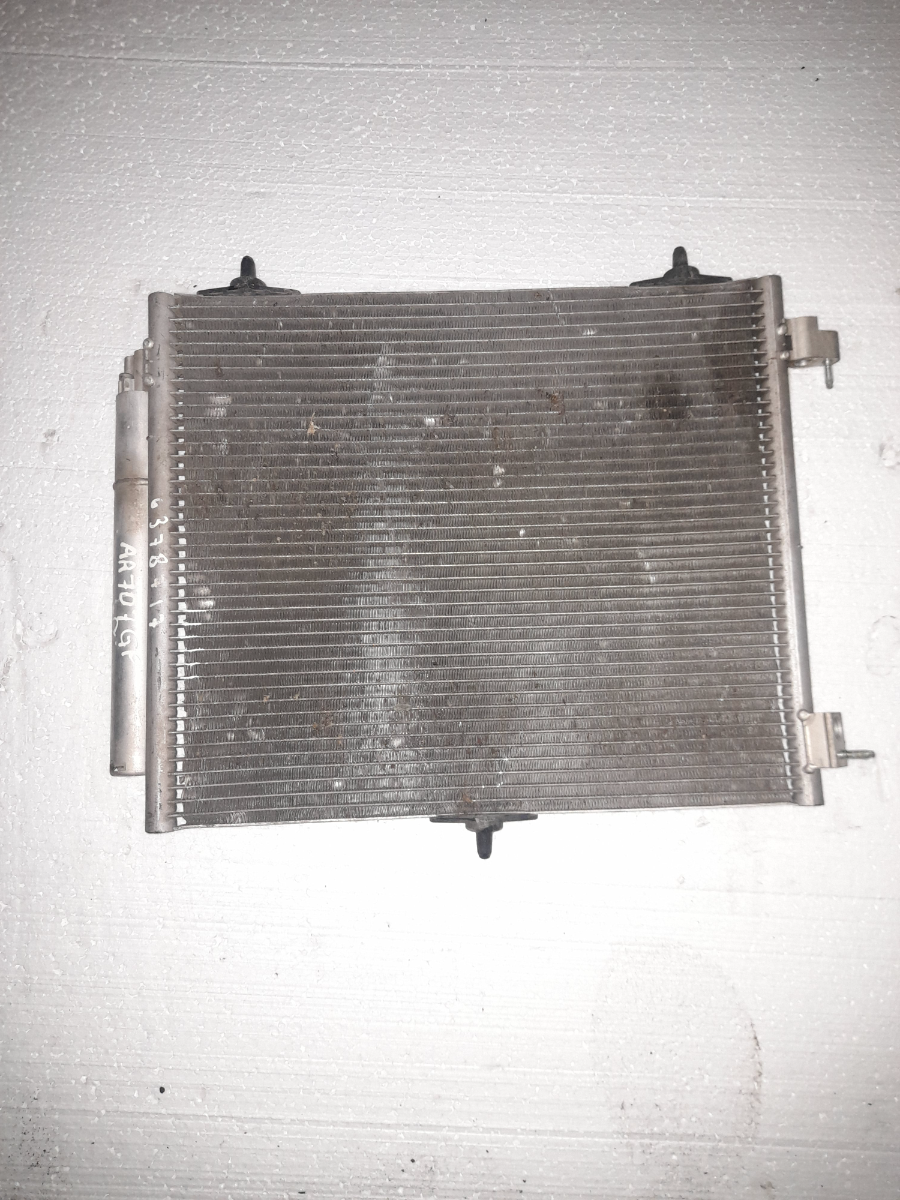 Condensador Peugeot 208 2016 - 6378717