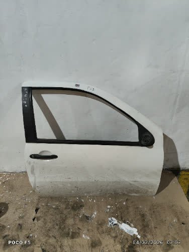Puerta Delantera Derecha Fiat Strada 2013 - 6879179