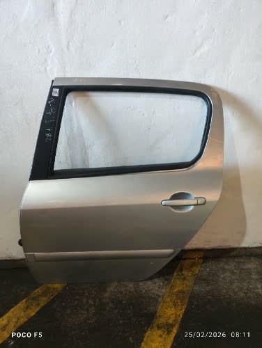 Puerta Trasera Izquierda Peugeot 307 2010 - 6878913
