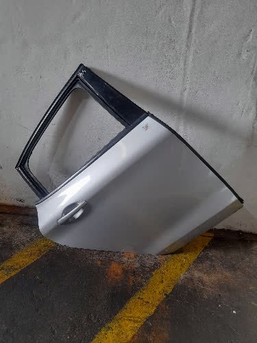 Puerta Trasera Derecha Peugeot 208 2017 - 6995216