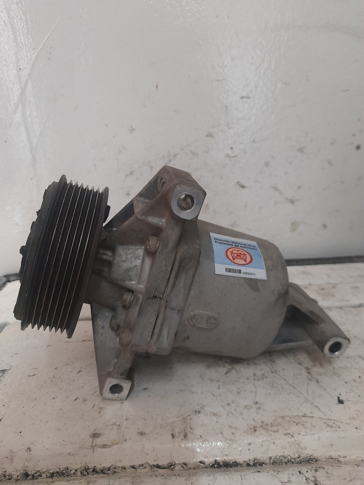 Compresor Aire Acc. Nissan Versa 2016 - 6895975