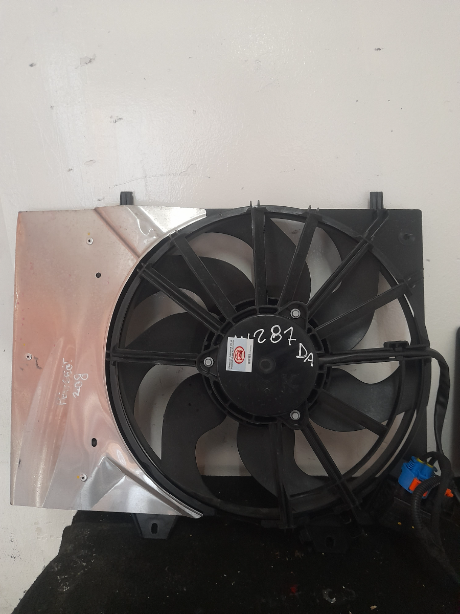 Electro Ventilador Peugeot 208 2025 - 7492660