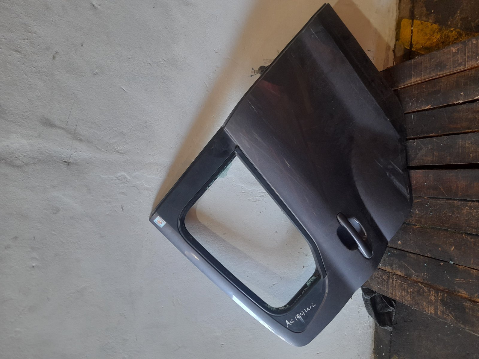 Puerta Trasera Derecha Fiat Mobi 2020 - 7610684