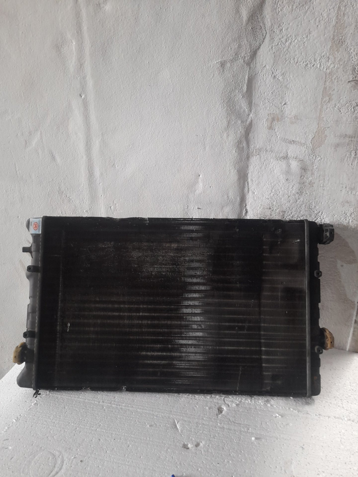 Radiador Volkswagen Suran 2007 - 7468774